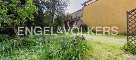 4 bedrooms Apartment in Florence, Italy No. 132718 13