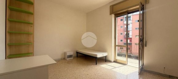 3 rooms Apartment in Naples, Italy No. 54023 7