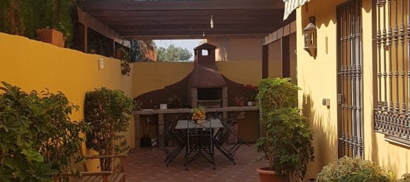 5 bedrooms Villa in Marbella, Spain No. 102787 5