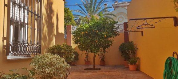 5 bedrooms Villa in Marbella, Spain No. 102787 3