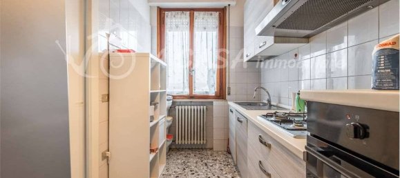 Apartamento de 2 dormitorios en Medesano, Italy No. 381291 11