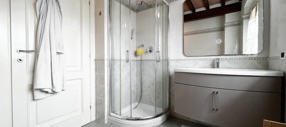 5 bedrooms House in Camaiore, Italy No. 311540 77