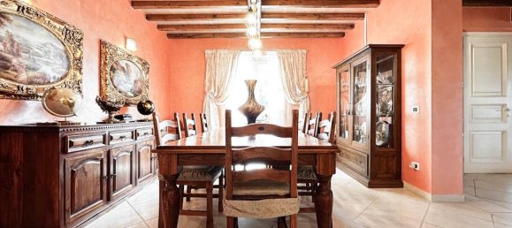 5 bedrooms House in Camaiore, Italy No. 311540 37