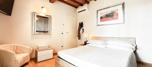 5 bedrooms House in Camaiore, Italy No. 311540 24