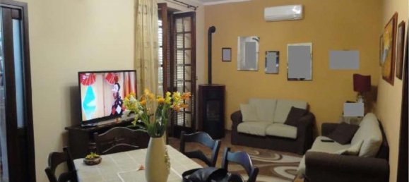 7 rooms House in Palermo, Italy No. 219794 13