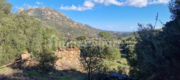 Земельный участок 160000м² в Ольбия, Италия № 144000 4