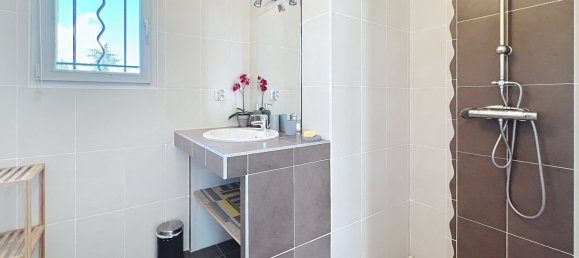 3 Schlafzimmer Wohnung in Cagnes-sur-Mer, France, Nr. 330990 11