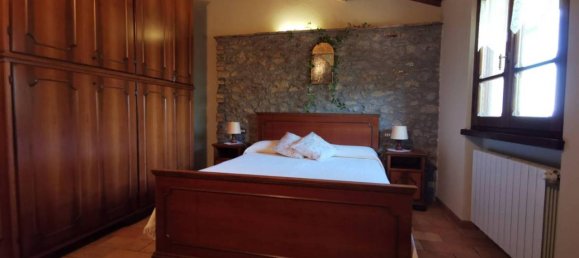 4 rooms House in Monte Santa Maria Tiberina, Italy No. 21964 34