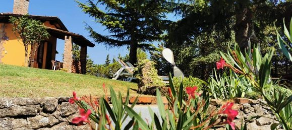 4 rooms House in Monte Santa Maria Tiberina, Italy No. 21964 12