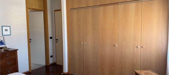 8 rooms Penthouse in Vittorio Veneto, Italy No. 61753 24