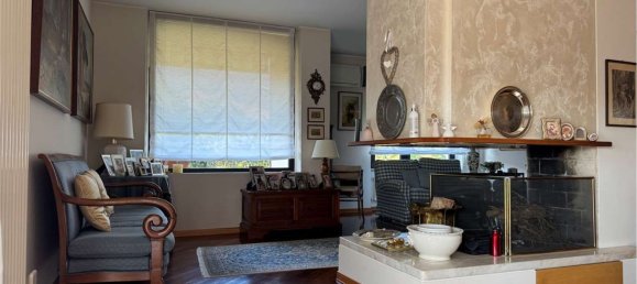 8 rooms Penthouse in Vittorio Veneto, Italy No. 61753 15