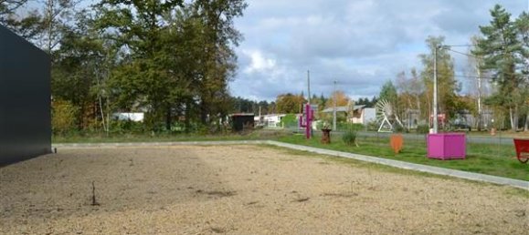 370m² Commercial property in Vierzon, France No. 322130 13