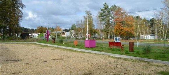 370m² Commercial property in Vierzon, France No. 322130 14