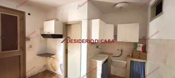 180m² Building in Balestrate, Italy No. 303776 18
