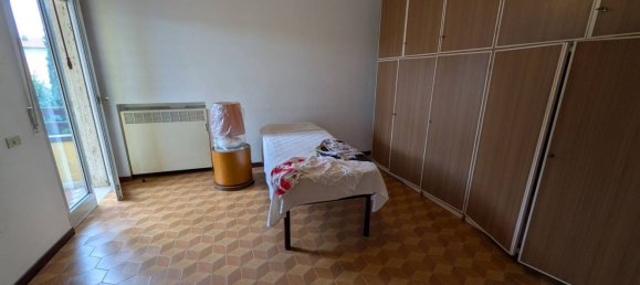 6 rooms Apartment in Bussolengo, Italy No. 293350 13