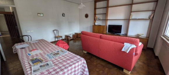 6 rooms Apartment in Bussolengo, Italy No. 293350 4