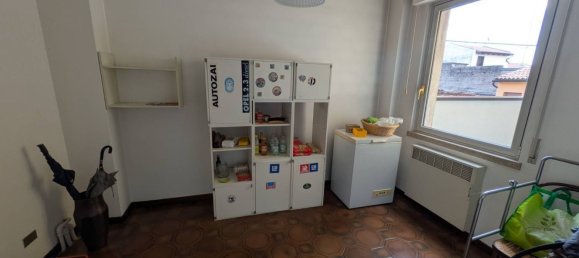 6 rooms Apartment in Bussolengo, Italy No. 293350 8