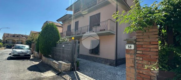 2 غرف نوم شقة في Fara in Sabina, Italy رقم 381031 2