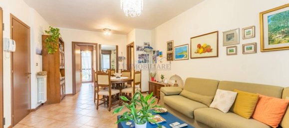 2 غرف نوم شقة في San Giuliano Milanese, Italy رقم 273491 4