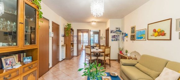 2 غرف نوم شقة في San Giuliano Milanese, Italy رقم 273491 5