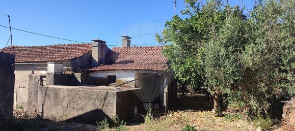 3 bedrooms House in Alvaiazere, Portugal No. 17893 9