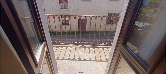 8غرفة منزل في Sangiano, Italy رقم 334215 20