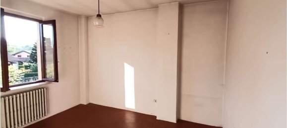 8غرفة منزل في Sangiano, Italy رقم 334215 32