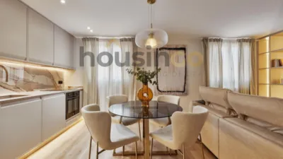 Apartamento de 2 dormitorios en Madrid, Spain No. 185546