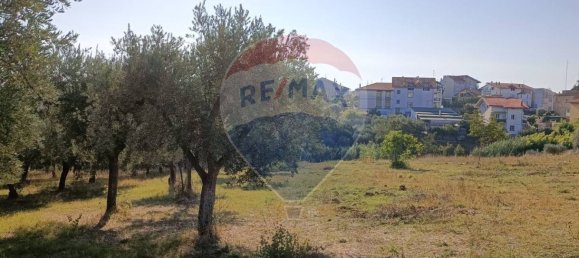 Terreno em Lanciano, Italy 1800 m² N.º 380126 12