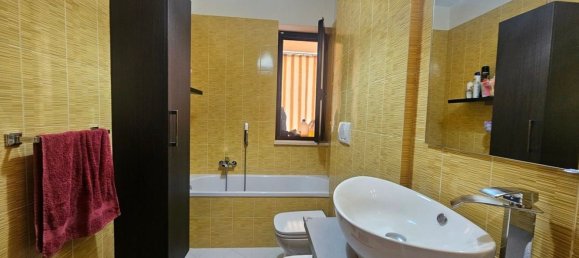 4 bedrooms Apartment in Turi, Italy No. 381738 17