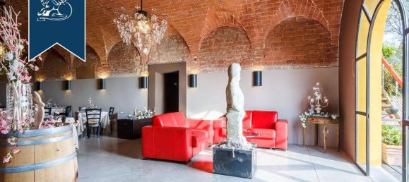 8 bedrooms Villa in Santa Maria a Monte, Italy No. 237049 21