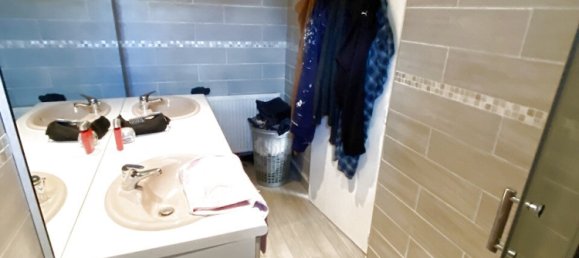 3 Schlafzimmer Haus in Marpent, France, Nr. 251133 6