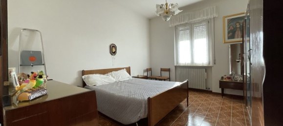4-Zimmer Haus in Agugliano, Italy, Nr. 189511 25