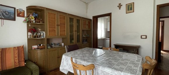 4-Zimmer Haus in Agugliano, Italy, Nr. 189511 20