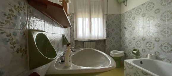 4-Zimmer Haus in Agugliano, Italy, Nr. 189511 2