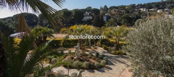 4 غرف نوم فيلا في Blanes, Spain رقم 14830 5
