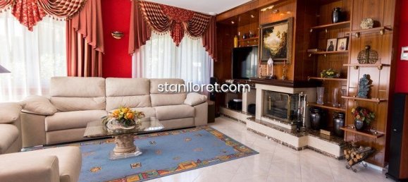 4 غرف نوم فيلا في Blanes, Spain رقم 14830 19