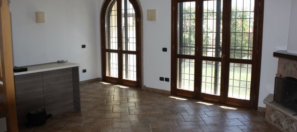 4 bedrooms House in Albano Laziale, Italy No. 341792 2