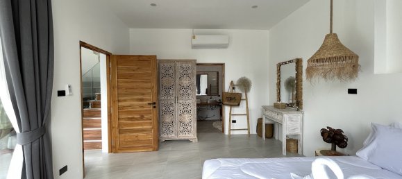 Villa de 3 dormitorios en Ko Samui, Thailand No. 33631 8