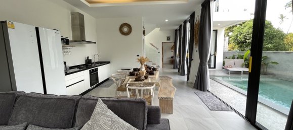 Villa de 3 dormitorios en Ko Samui, Thailand No. 33631 2