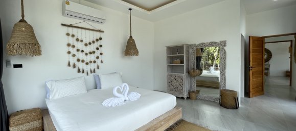Villa de 3 dormitorios en Ko Samui, Thailand No. 33631 13