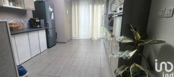 3 bedrooms House in Tourcoing, France No. 323857 6