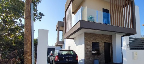 3 غرف نوم فيلا في Almada, Portugal رقم 189333 2