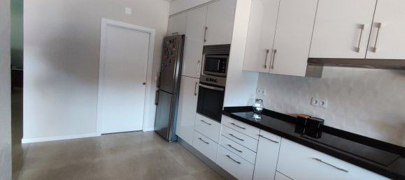 3 غرف نوم فيلا في Almada, Portugal رقم 189333 9