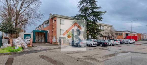 5 rooms Warehouse in San Giorgio di Piano, Italy No. 128979 11