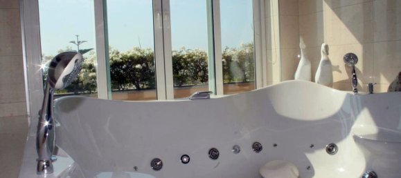 5 bedrooms Cafe / restaurant in Pattaya, Thailand No. 1563 10