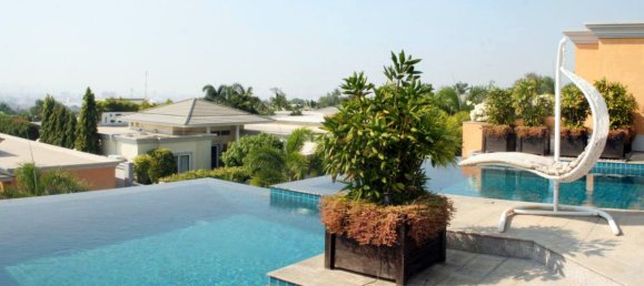 5 bedrooms Cafe / restaurant in Pattaya, Thailand No. 1563 2