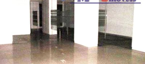 255m² Commercial property in Maia, Portugal No. 42842 2