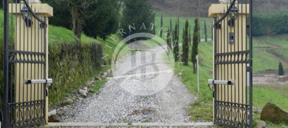 11 bedrooms Villa in Castelnuovo di Garfagnana, Italy No. 211053 11