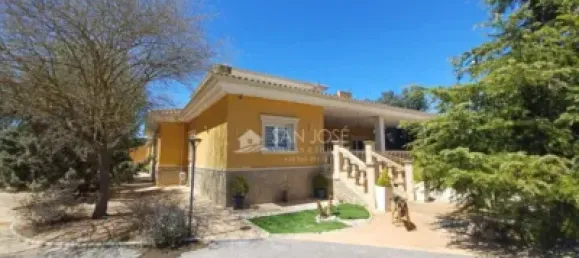 4 bedrooms House in Monovar, Spain No. 84018 36